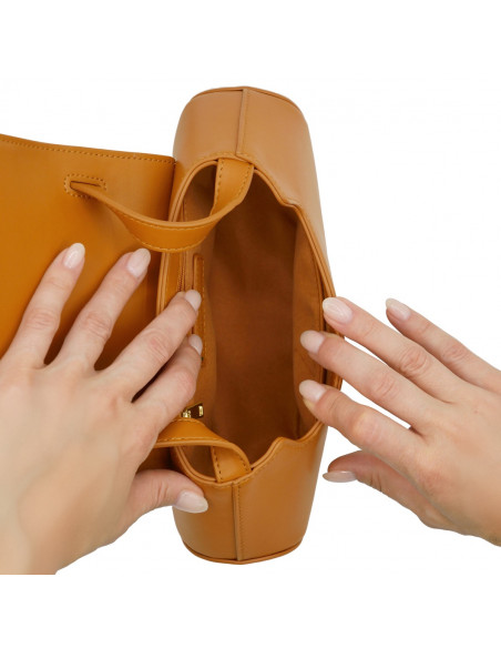 SAINT GERMAIN Trotter Shoulder Bag - Camel