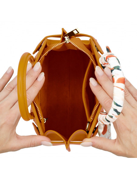 Passy Handbag - Camel